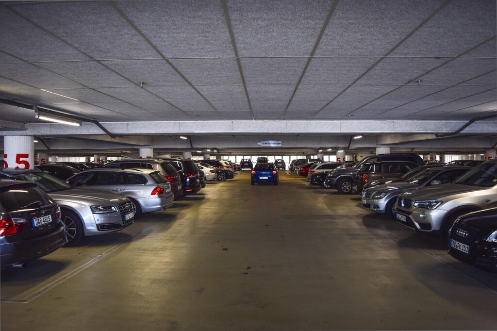 Limpieza de parkings Montecanal