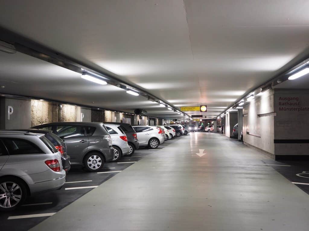 Limpieza de parkings Pinseque